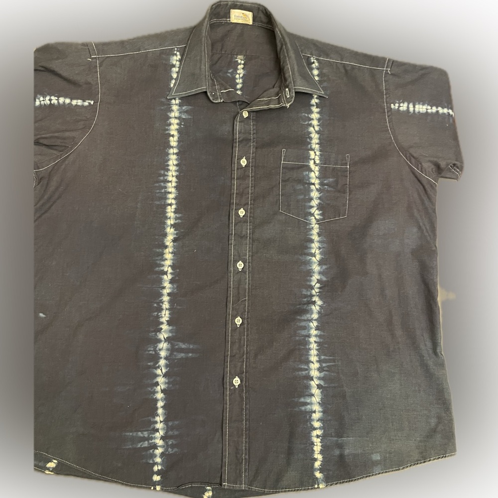 navy blue vintage button up shirt with 2 white batik stripes